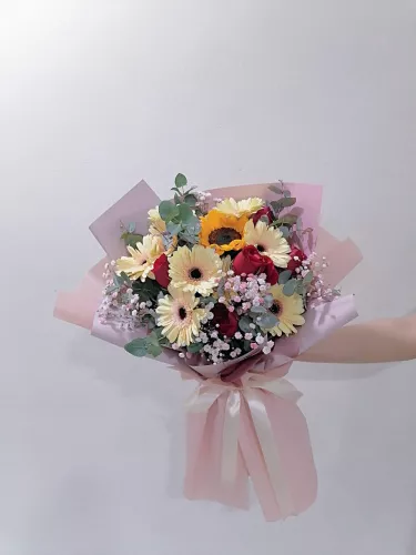 Hand Bouquet 006