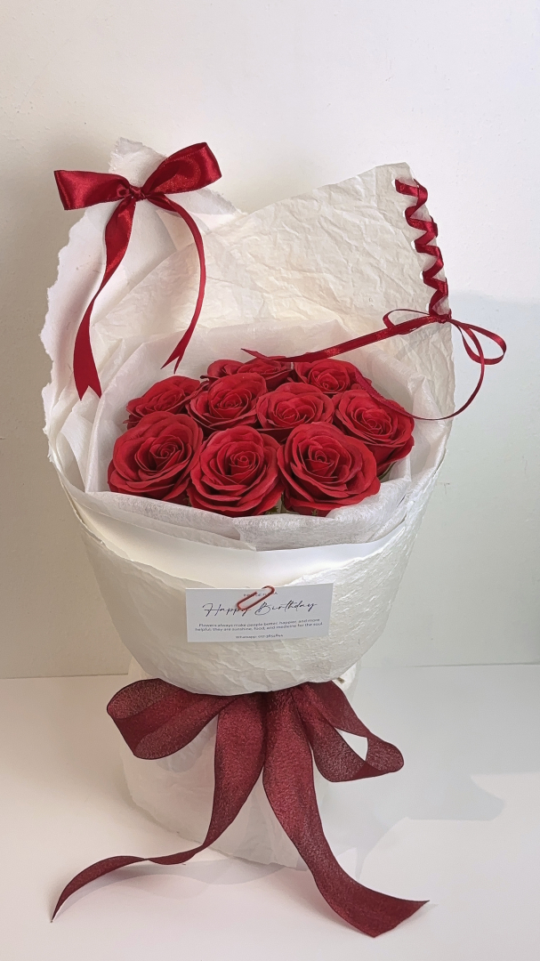 9 Stalks Soap Flower Bouquet (Russian Round)