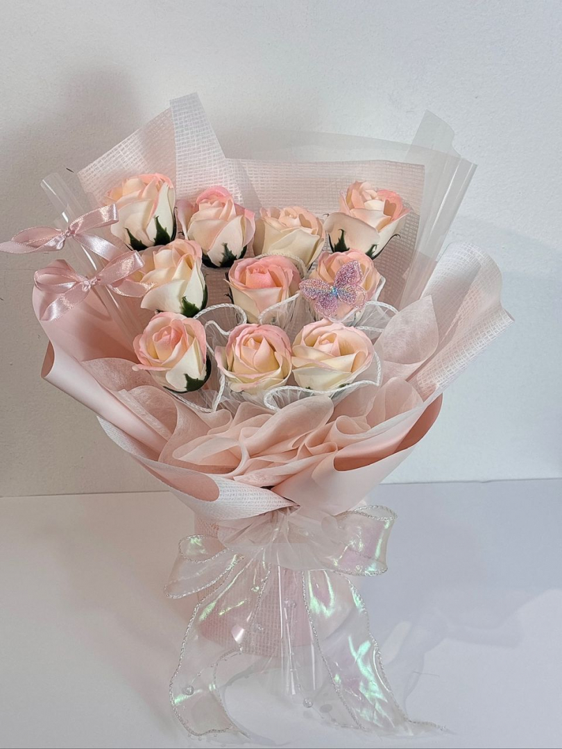 10 Stalks Soap Flower Bouquet (Pastel Flutter)