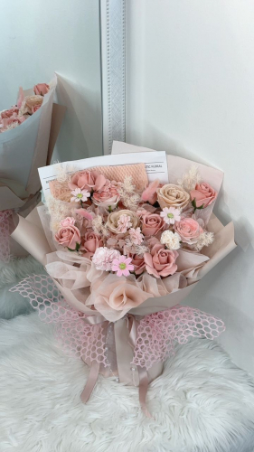 15 Stalks Mix Soap Flower Bouquet (Milk tea series)