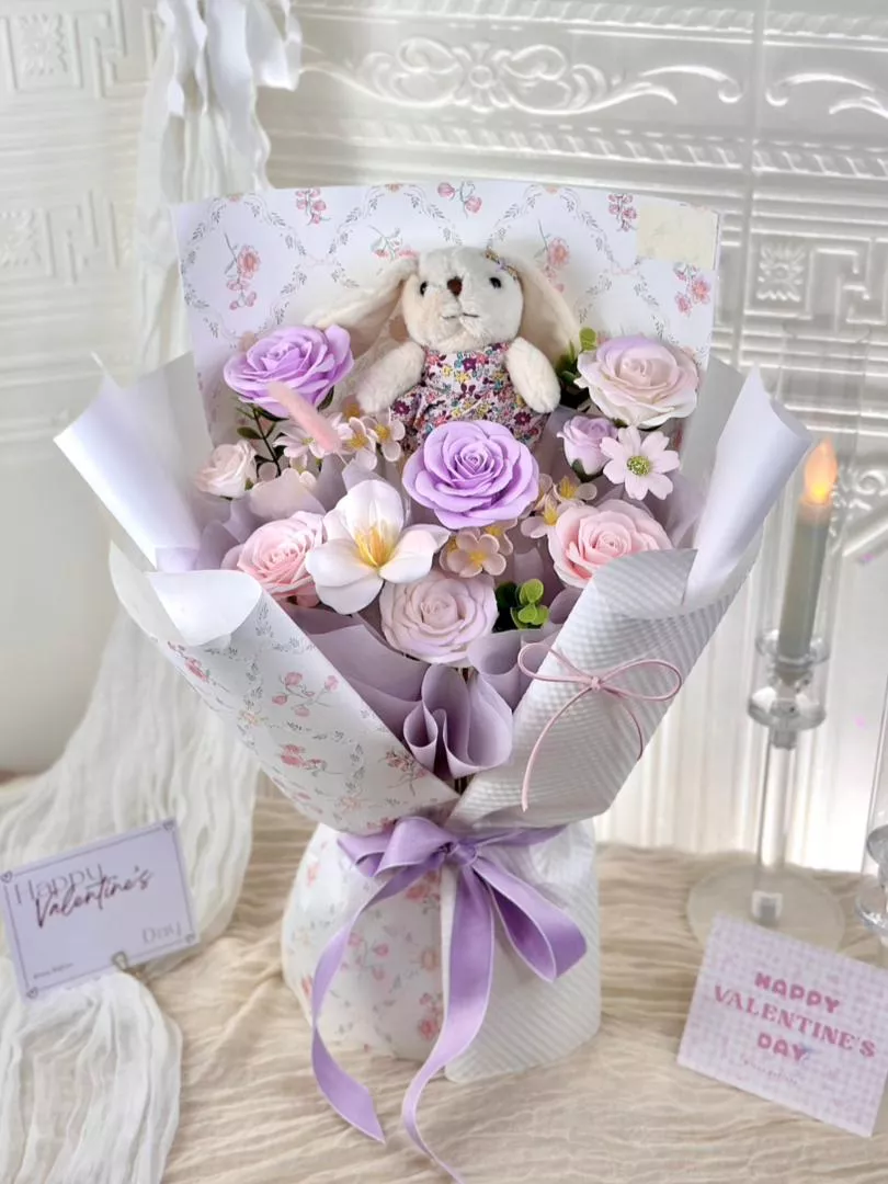 [Valentine's Day 2026] 7 stalks Soap Flower Bouquet with Bunny (VS03)