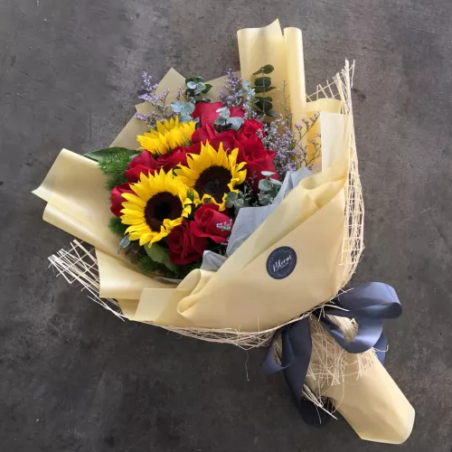 Fancy Bouquet 47 Flower Bouquet