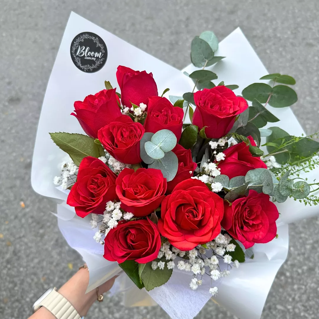 Valentine Hand Bouquet 06