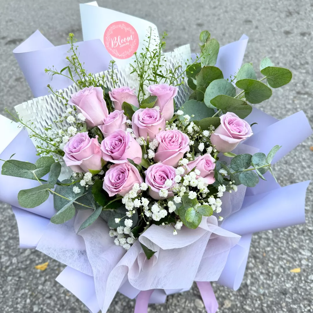 Valentine Hand Bouquet 07