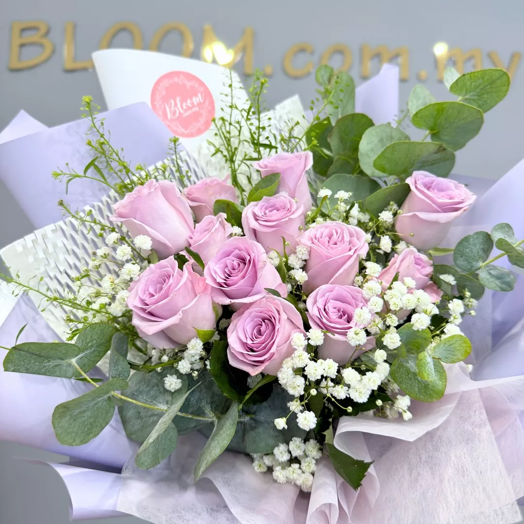 Valentine Hand Bouquet 07