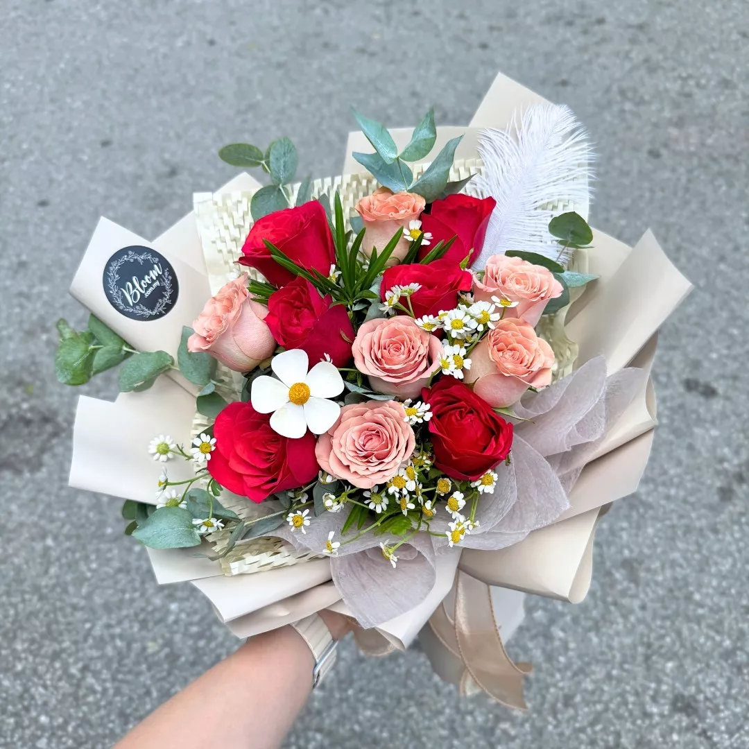 Valentine Hand Bouquet 08