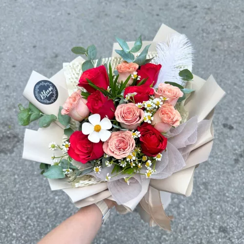 Valentine Hand Bouquet 08