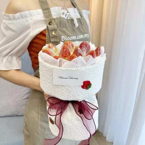 Valentine Strawberry Bouquet 01