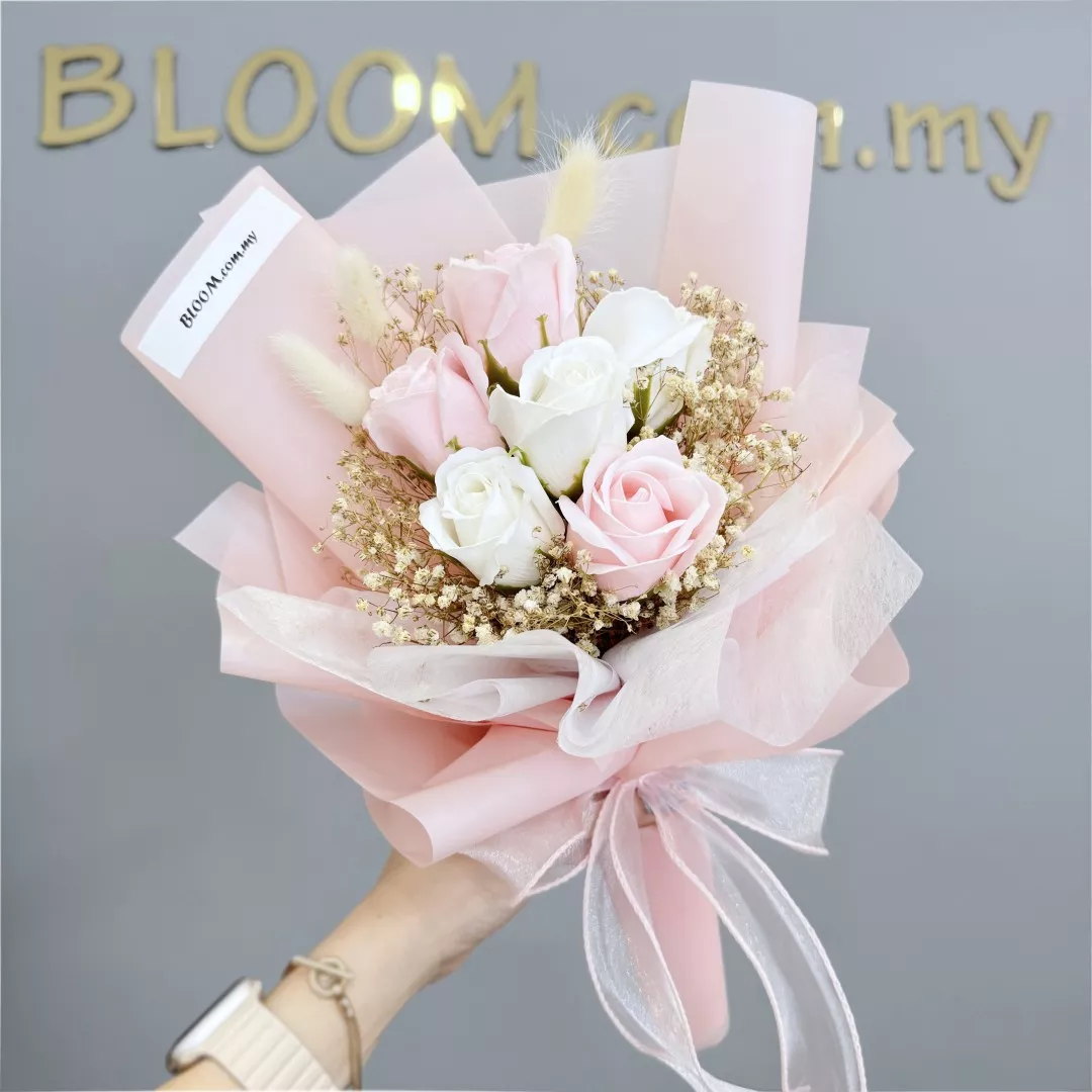  Valentine Soap Bouquet 02