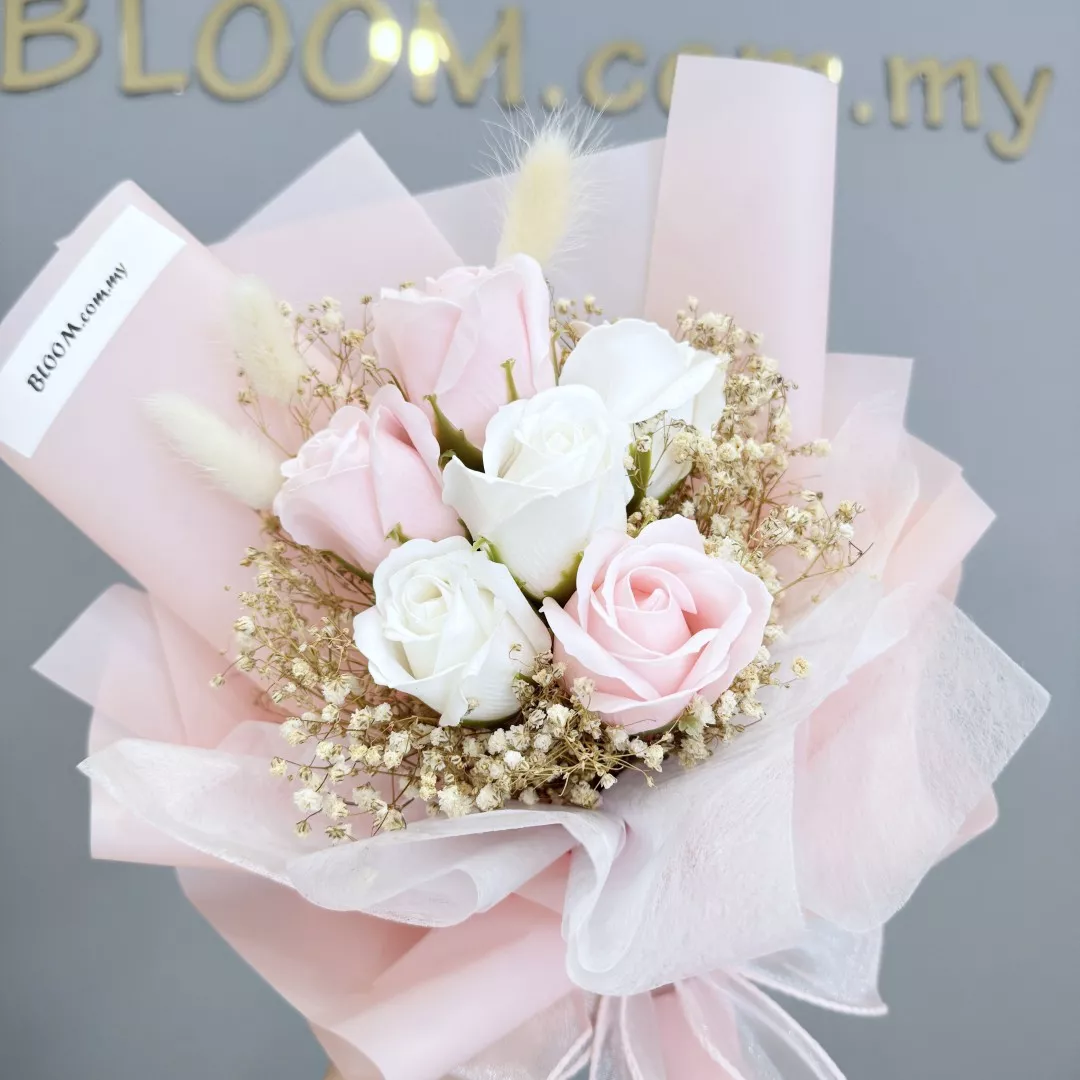  Valentine Soap Bouquet 02