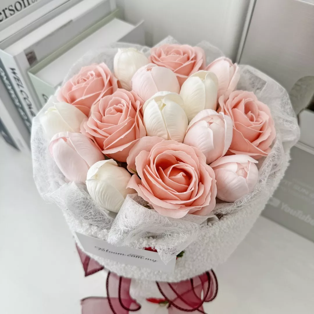  Valentine Soap Bouquet 16