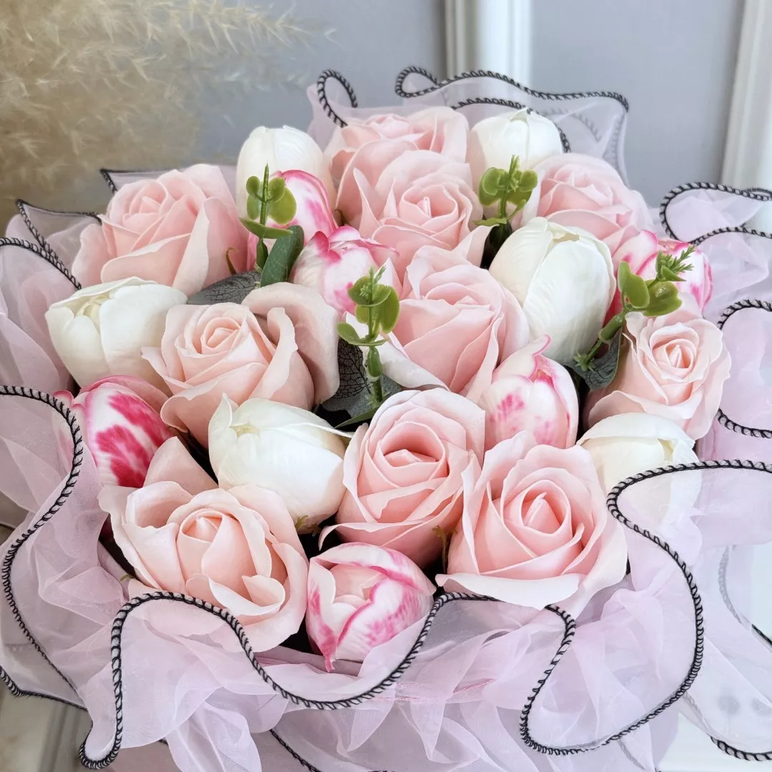  Valentine Soap Bouquet 24