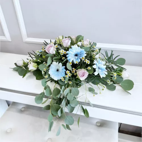 Table Flowers Arrangement 02