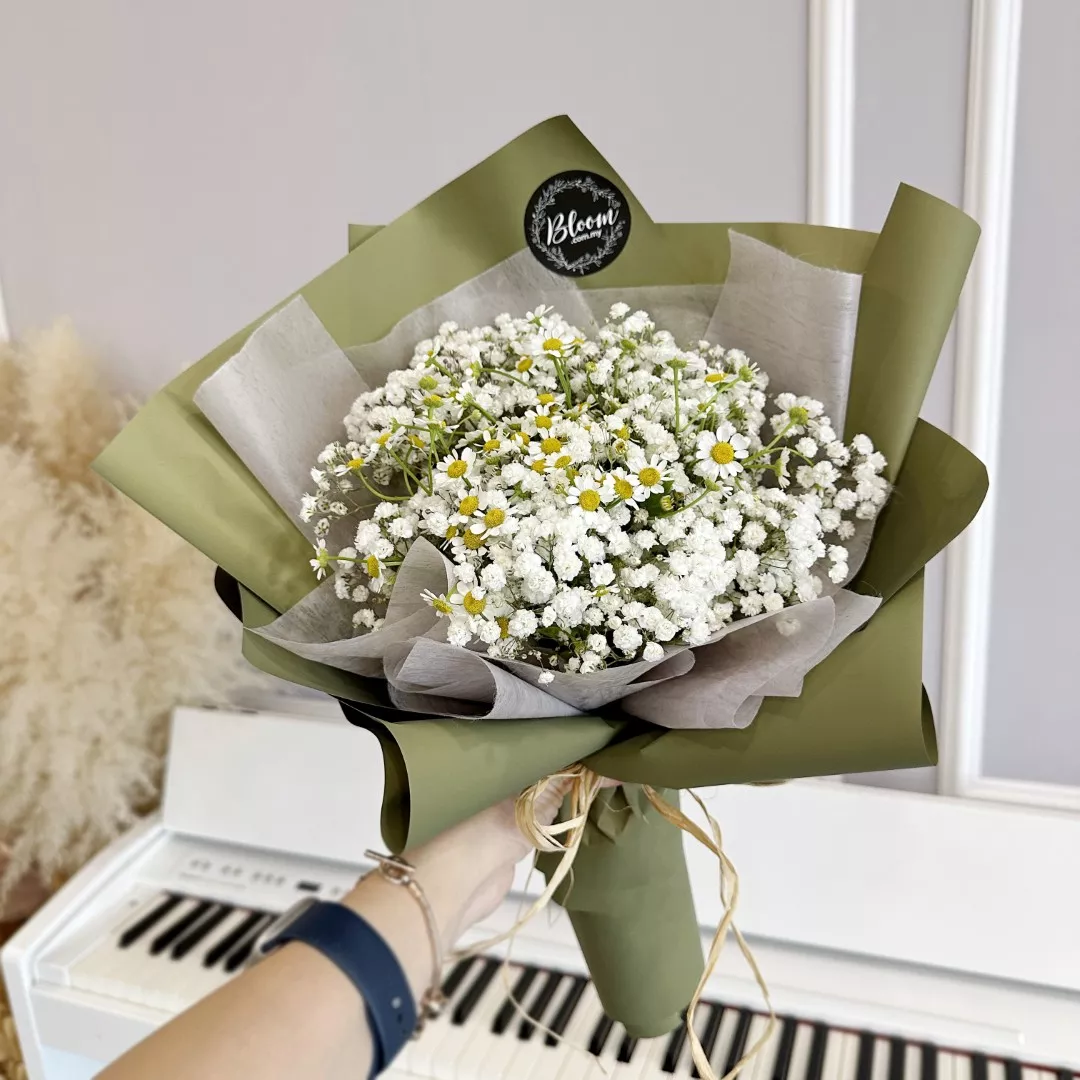 Baby’s Breath Bouquet 04