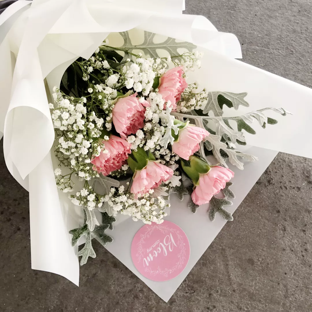 Carnation Hand Bouquet 01