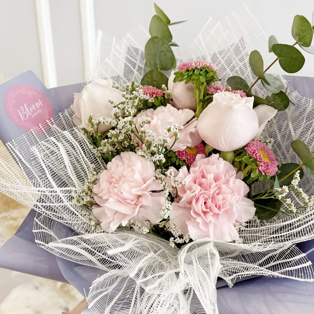 Carnation Hand Bouquet 11