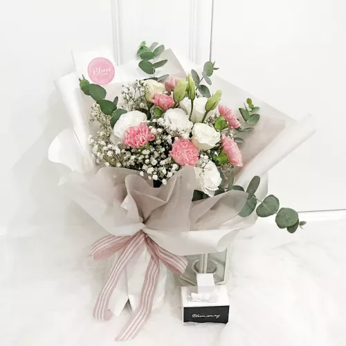 Carnation Hand Bouquet 15