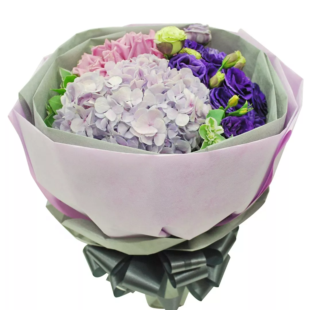 Mix Hand Bouquet 33