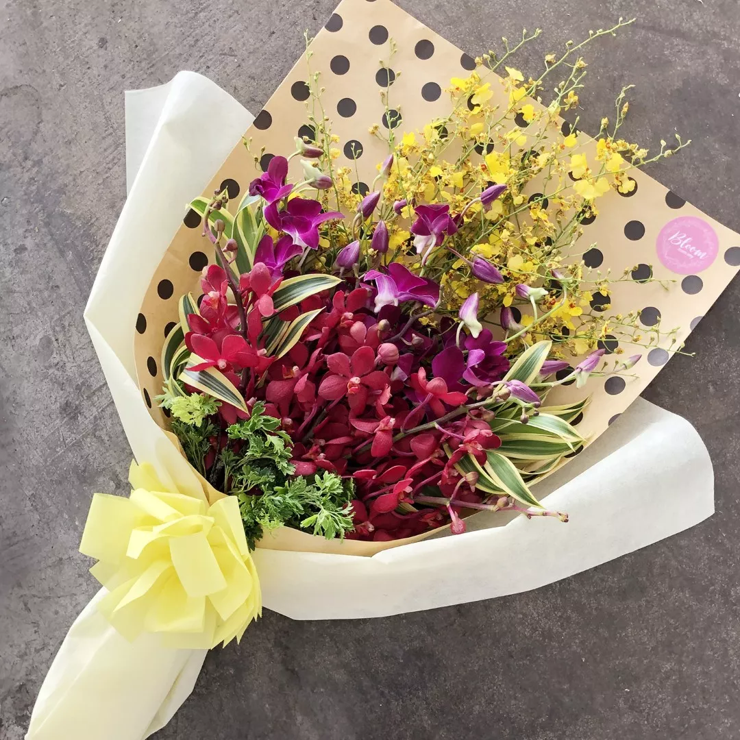 Orchid Hand Bouquet 06