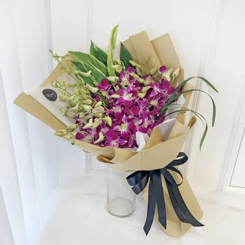 Orchid Hand Bouquet 07