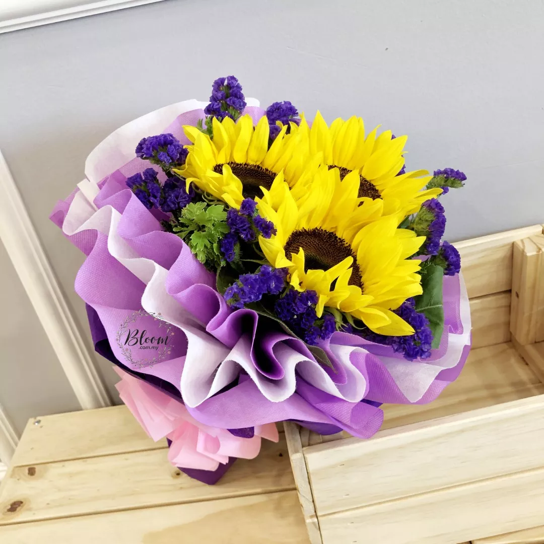 Sunflower Hand Bouquet 04