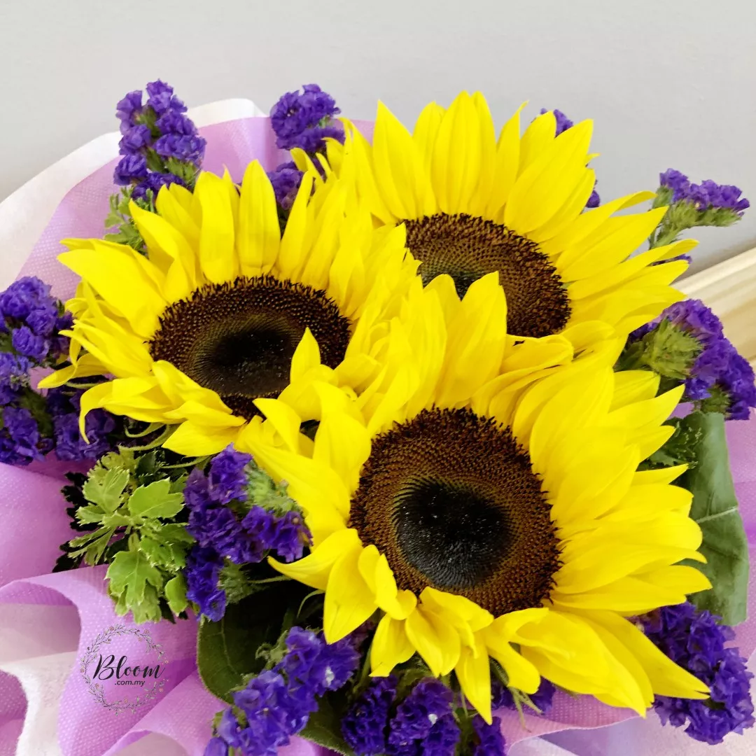 Sunflower Hand Bouquet 04