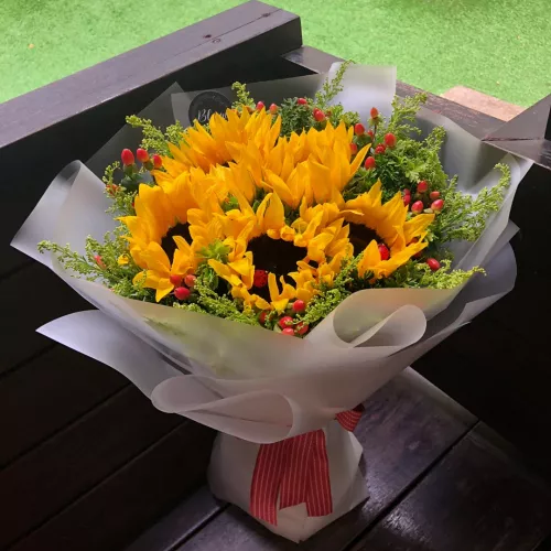 Sunflower Hand Bouquet 08