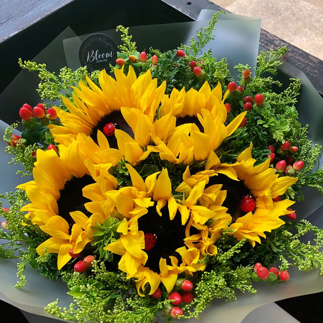 Sunflower Hand Bouquet 08