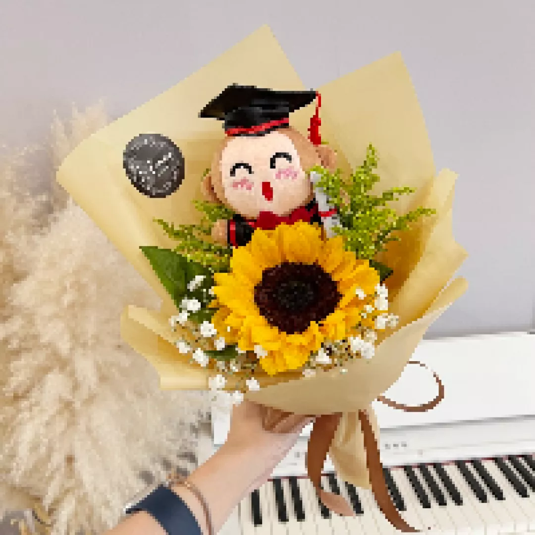 Graduation Bouquet 05