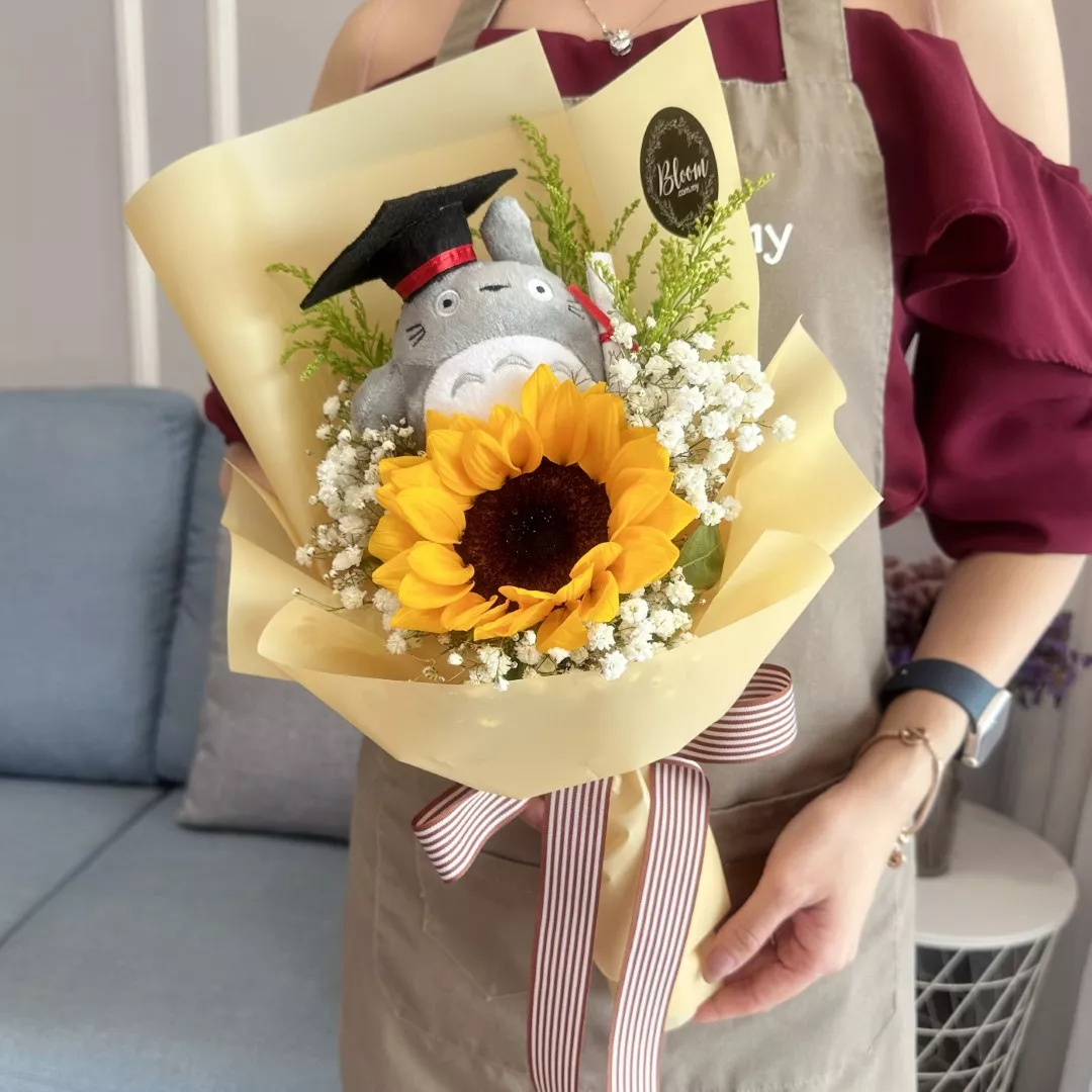 Graduation Bouquet 05