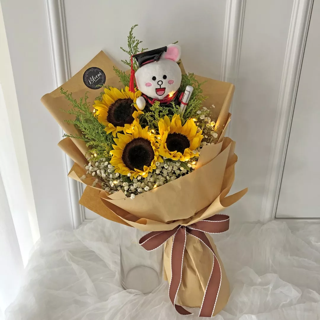 Graduation Bouquet 05