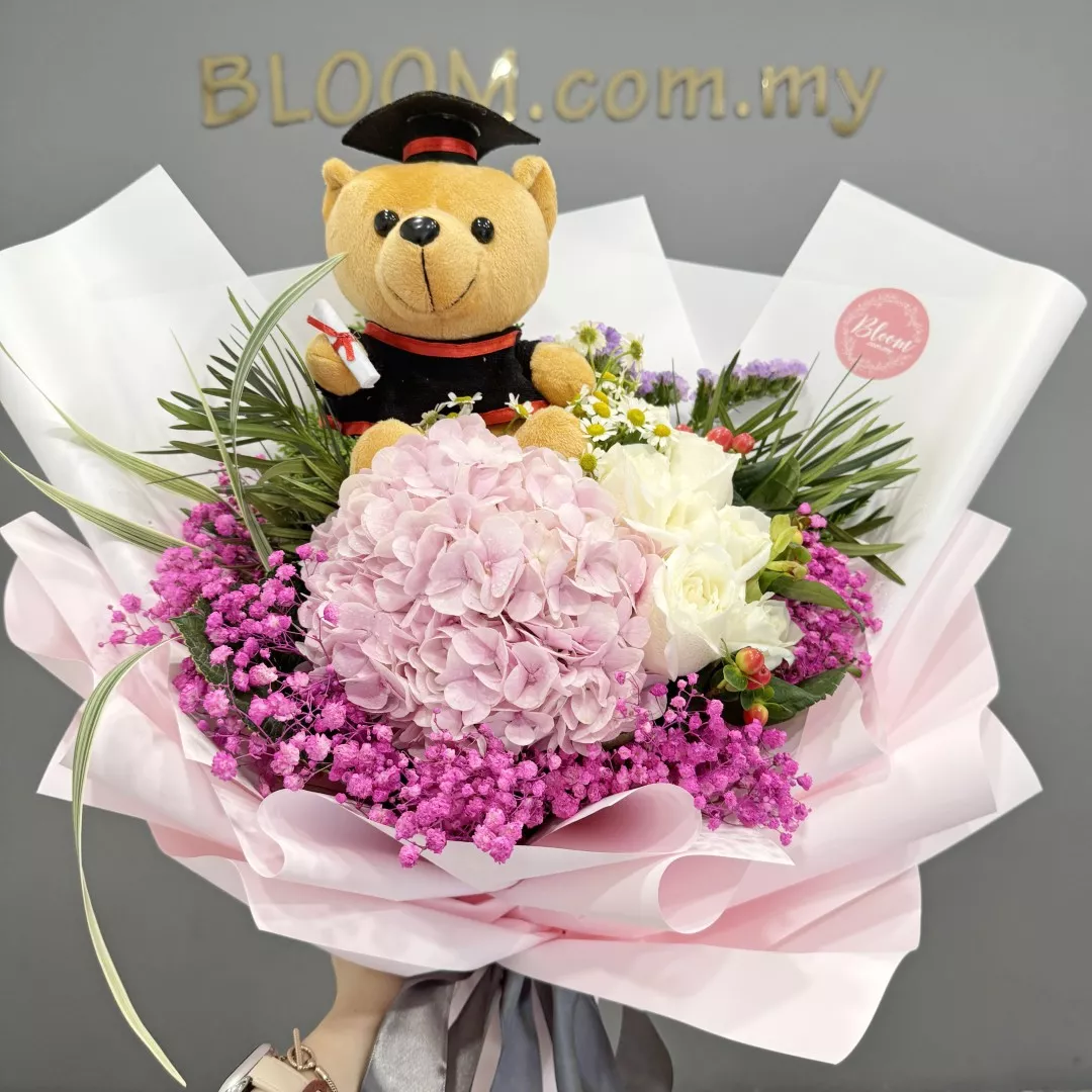 Graduation Bouquet 09