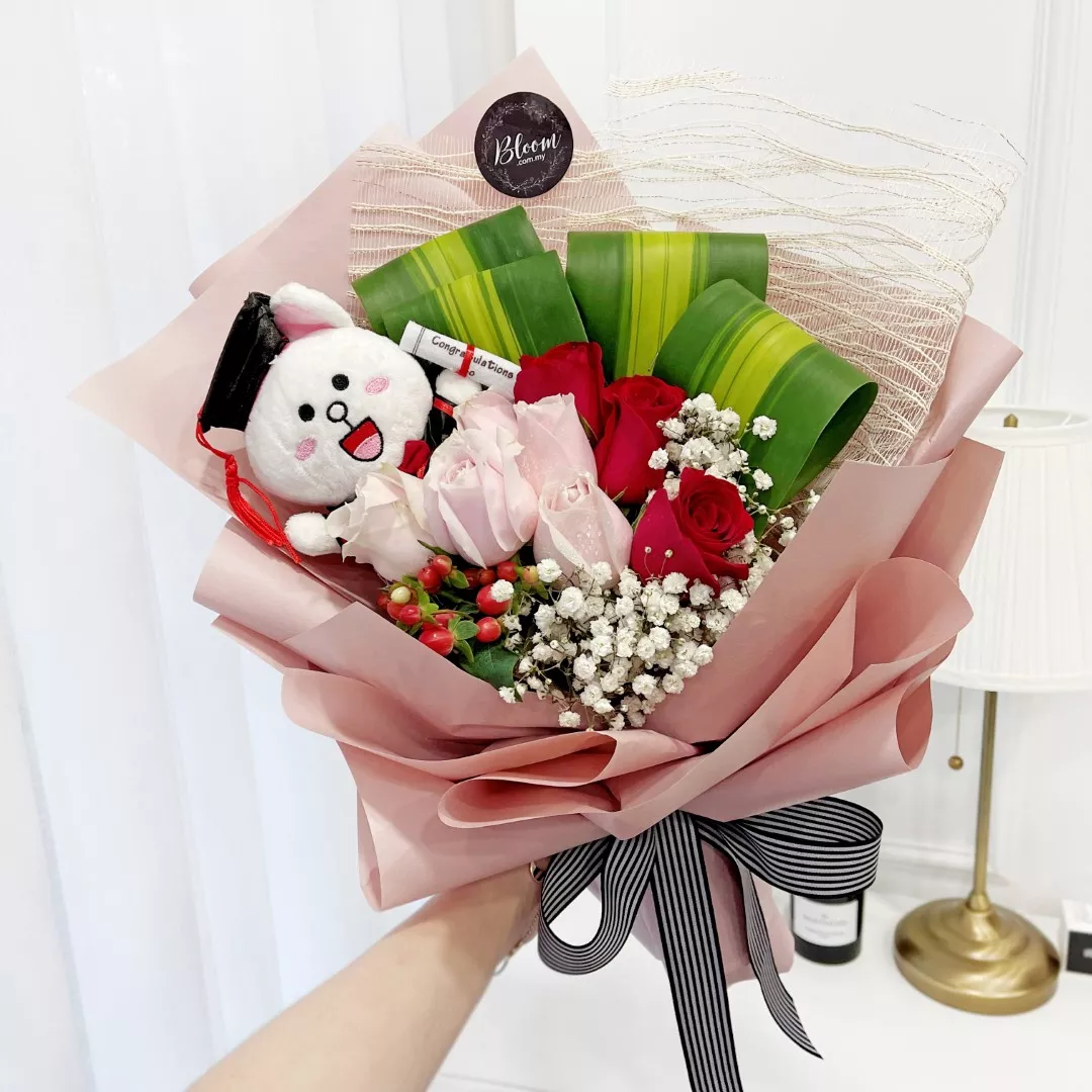 Graduation Bouquet 12