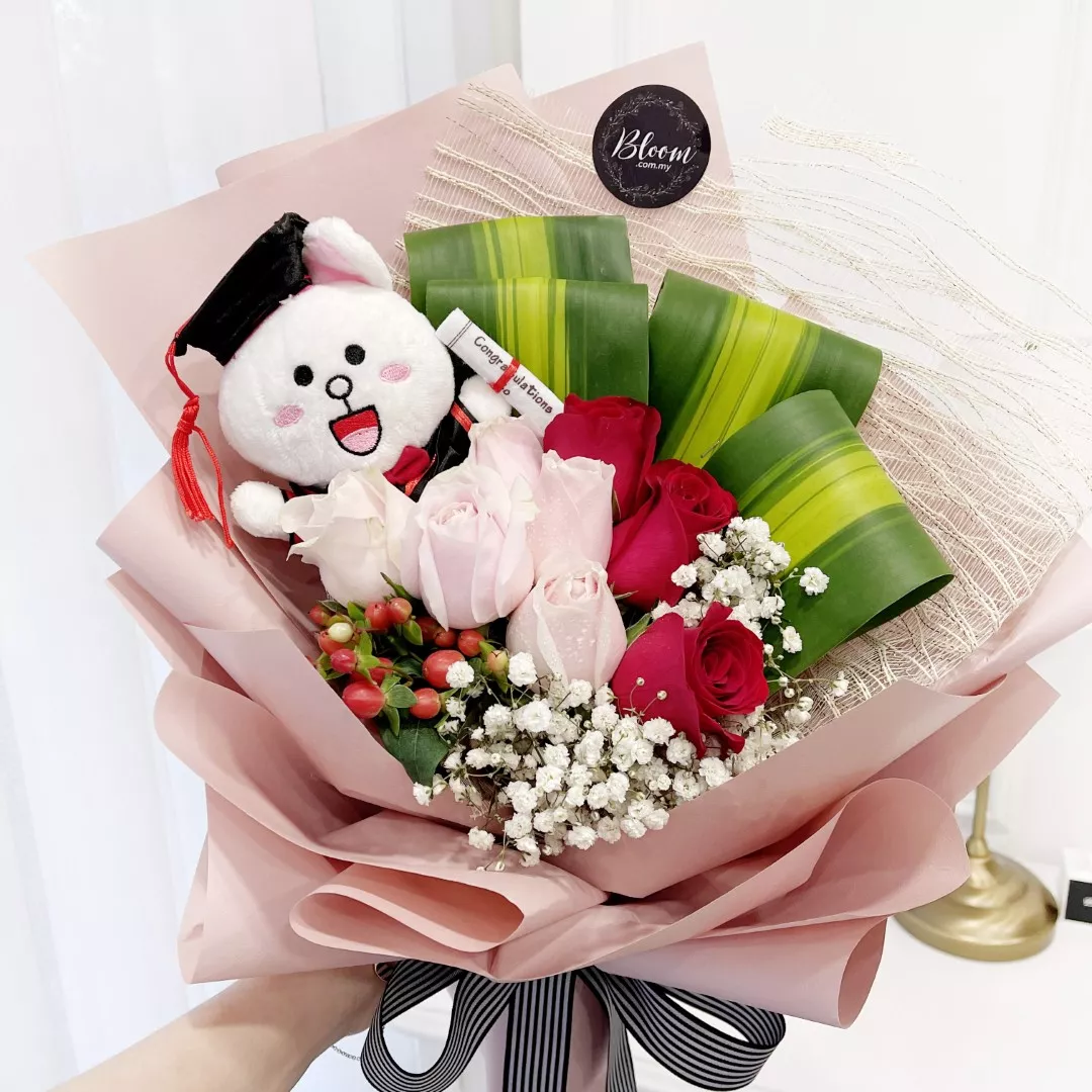 Graduation Bouquet 12