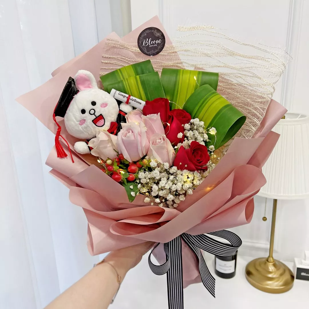 Graduation Bouquet 12