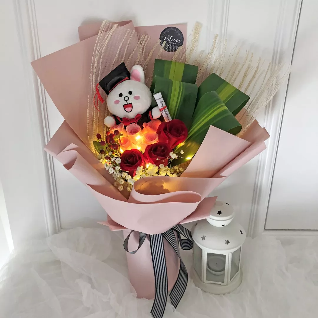 Graduation Bouquet 12