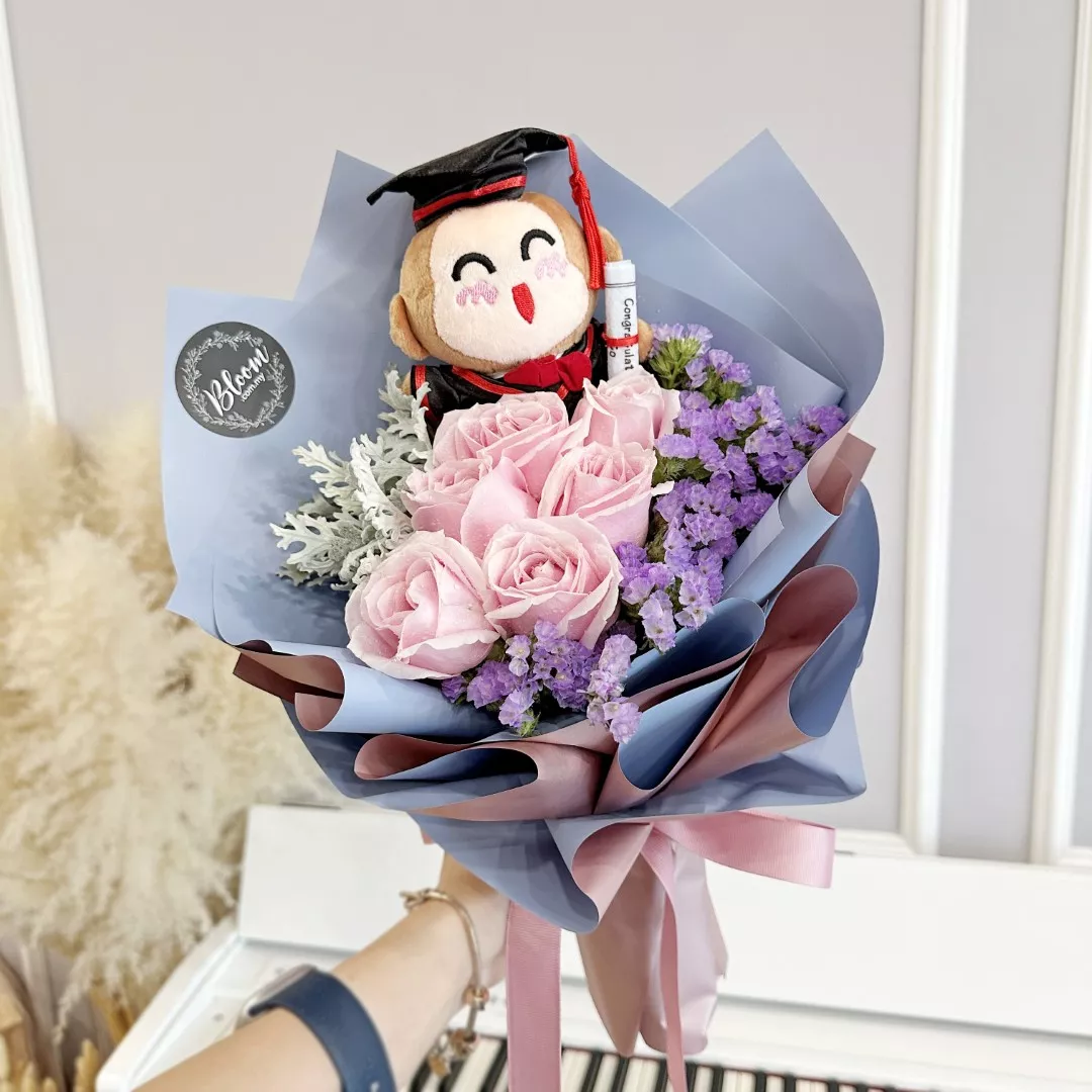 Graduation Bouquet 16