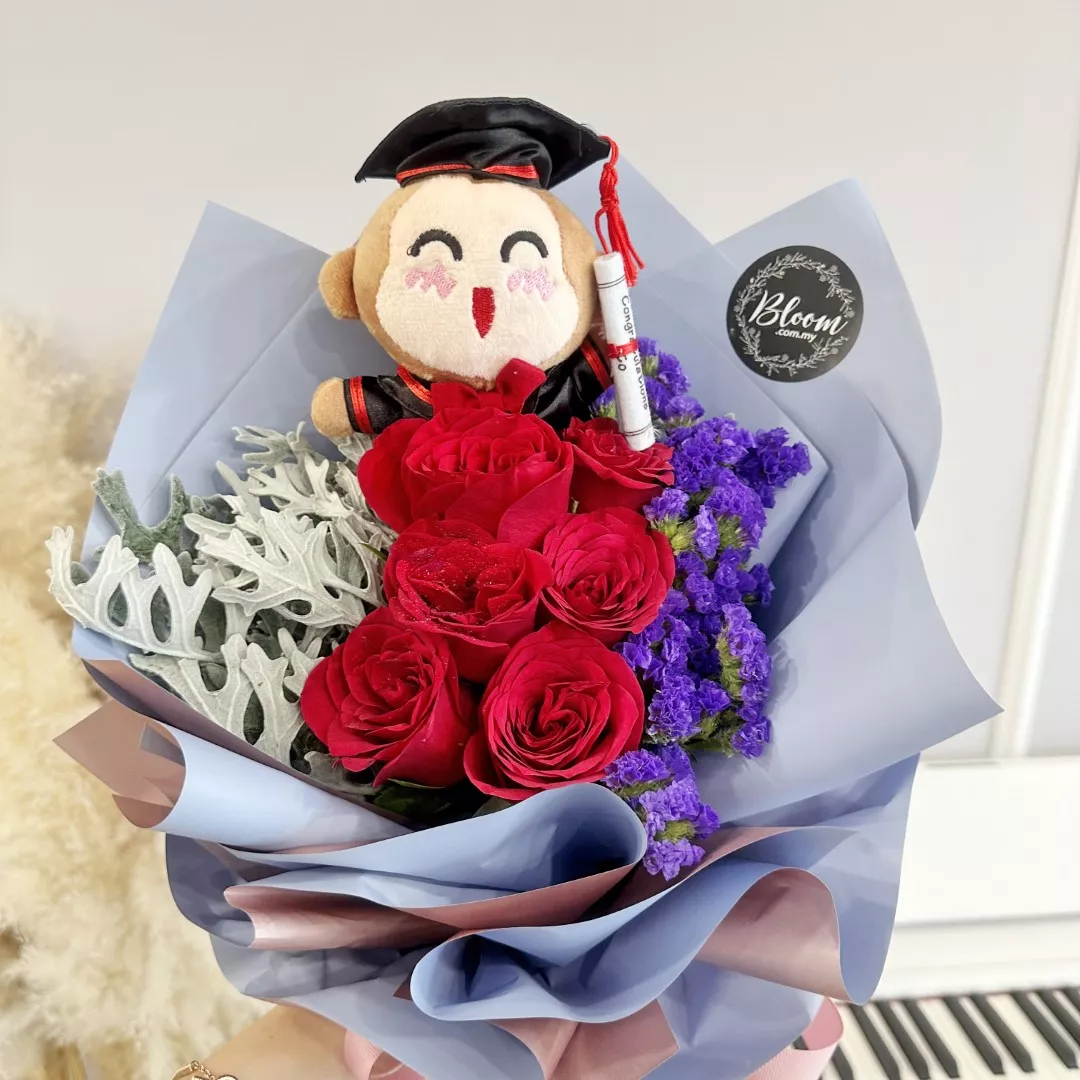 Graduation Bouquet 16