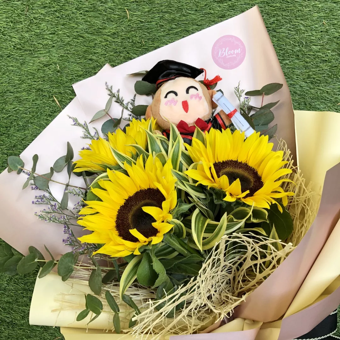 Graduation Bouquet 17