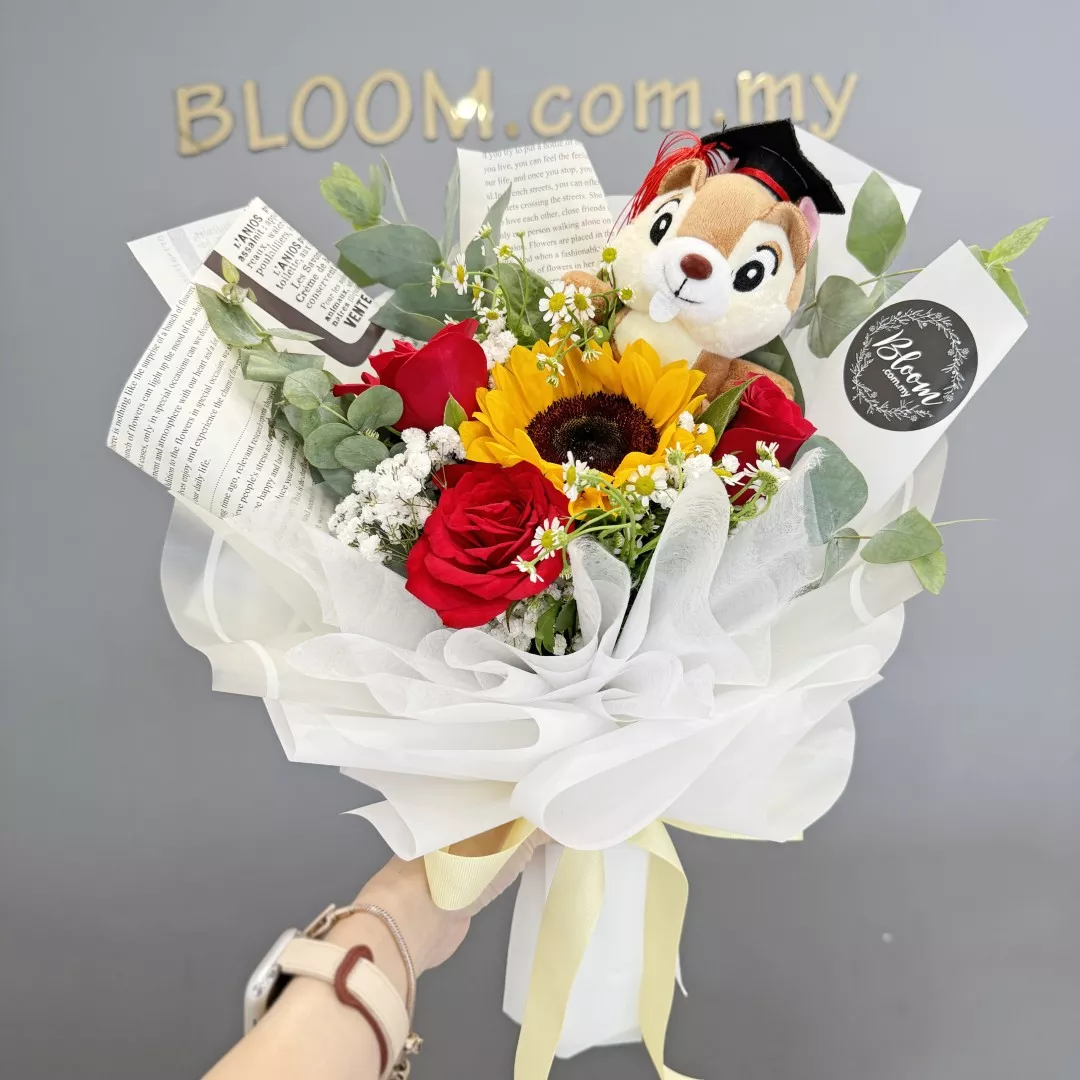 Graduation Bouquet 24