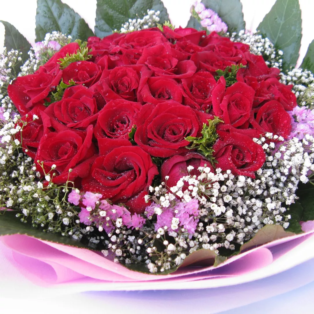 Rose Hand Bouquet 52