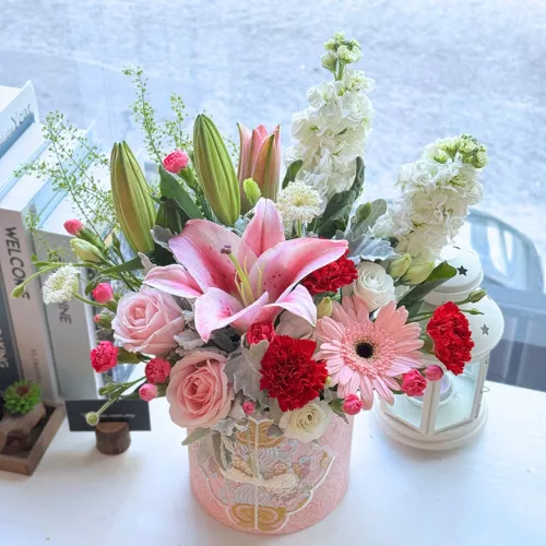 Mother’s Day Flower Box 04