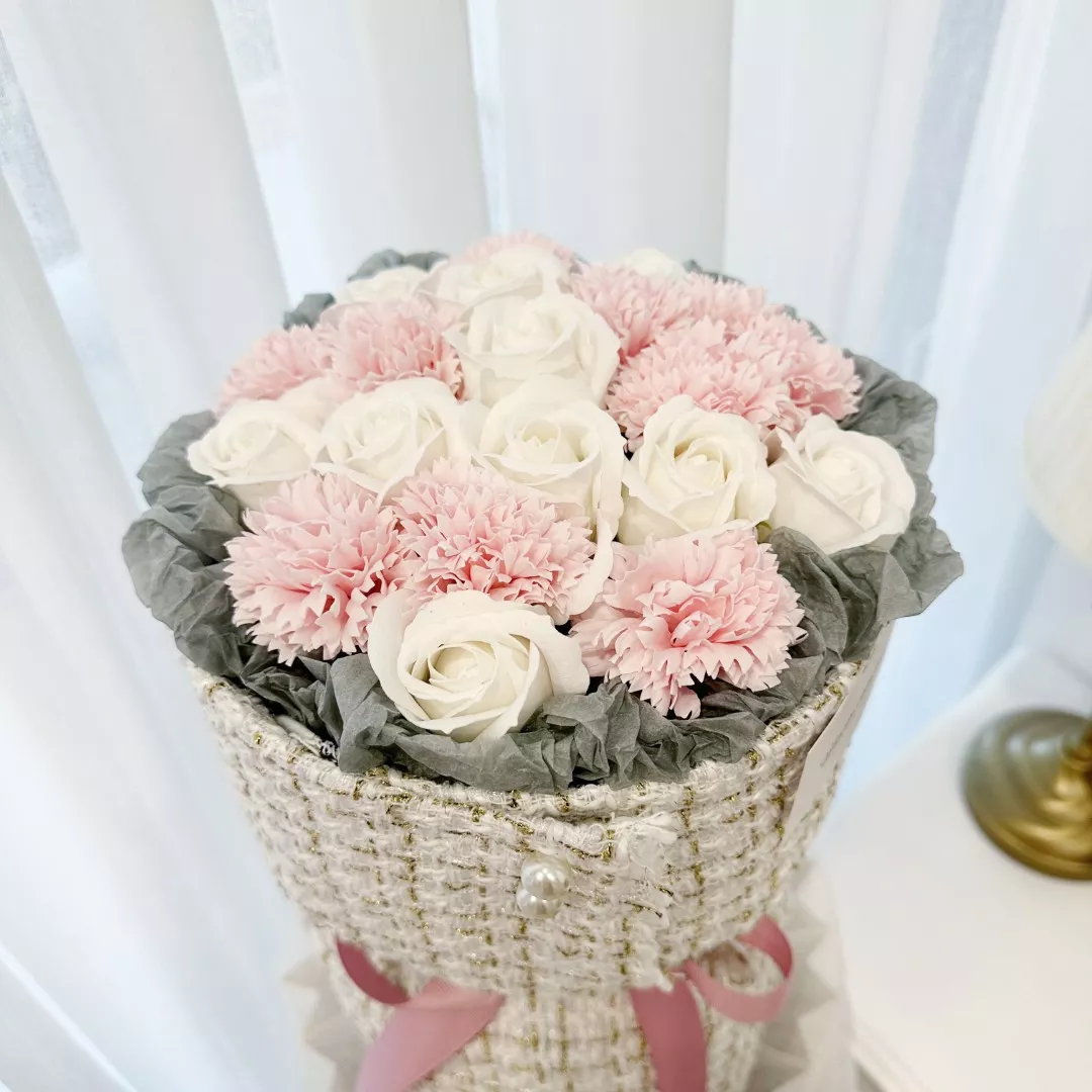 Mother’s Day Soap Bouquet 03