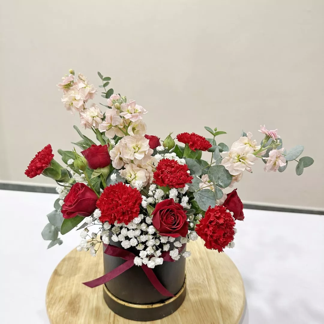 Mother’s Day Flower Box 10