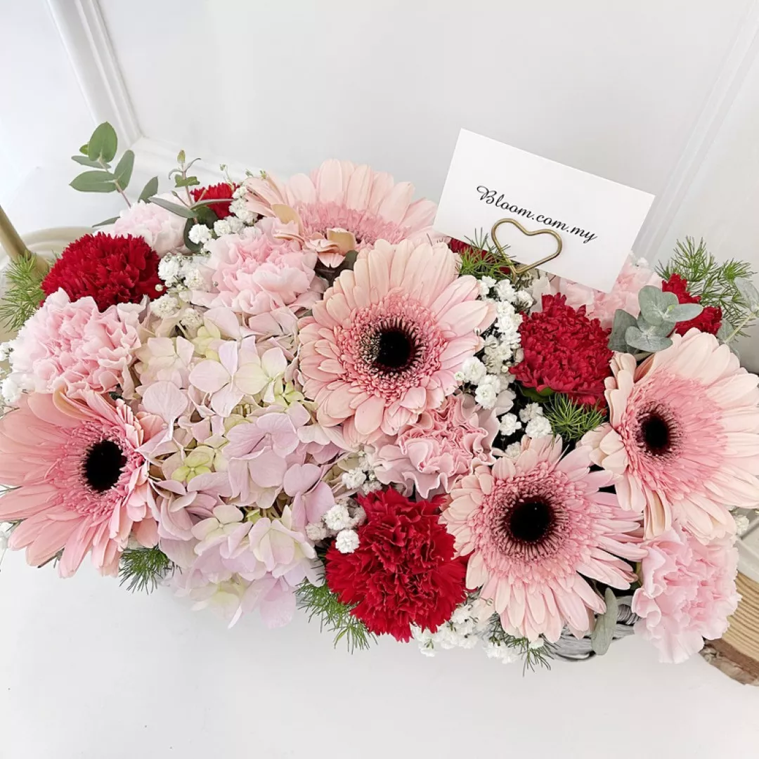 Mother’s Day Flower Basket 01