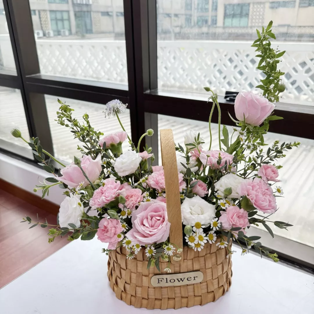 Mother’s Day Flower Basket 04