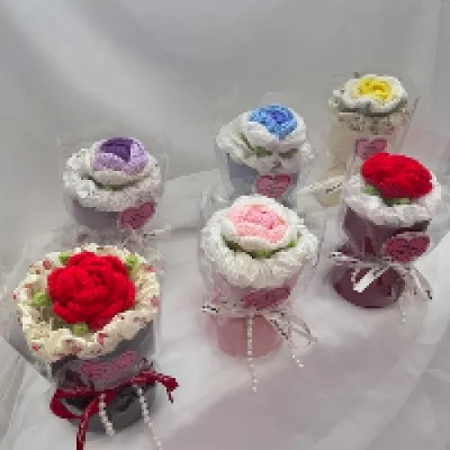 Mini Rose Crochet Bouquet