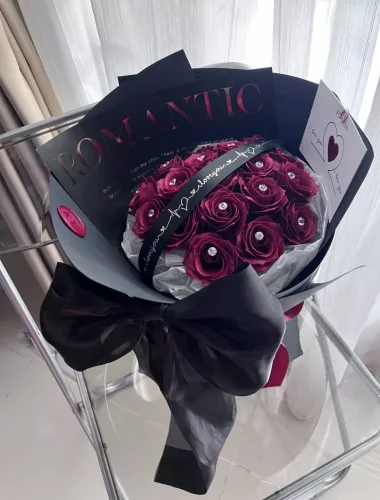 Midnight Romance Soap Flower Bouquet