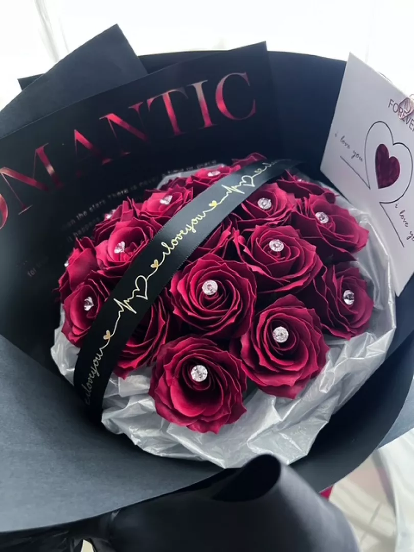 Midnight Romance Soap Flower Bouquet