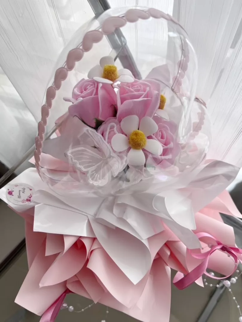 Love Encased Soap Flower Bouquet 